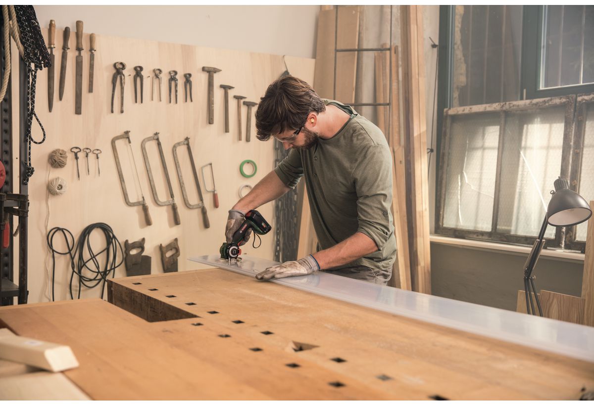 Απεικονίζεται η σέγα 